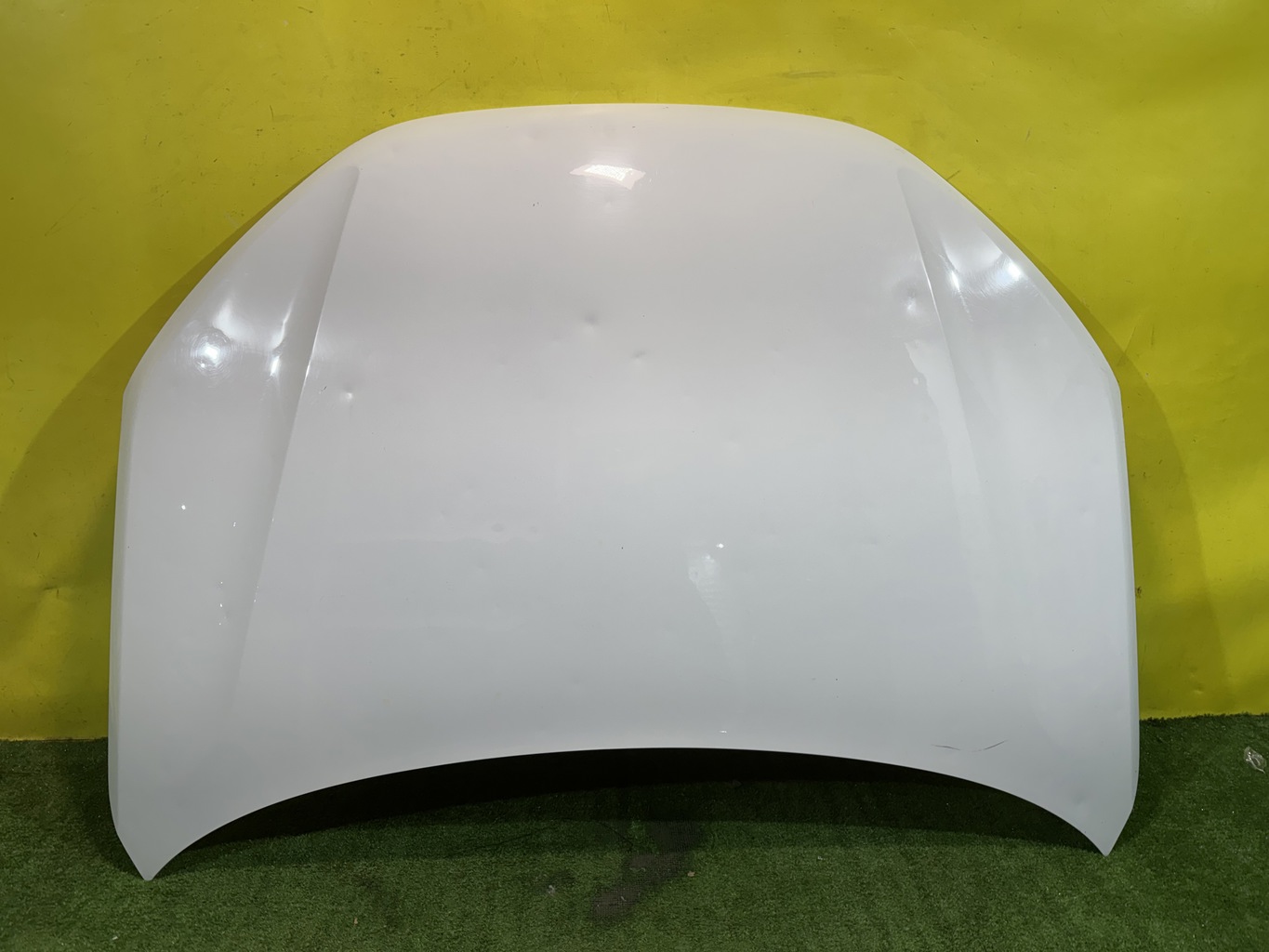 Lada Granta FL 2018- для Капот