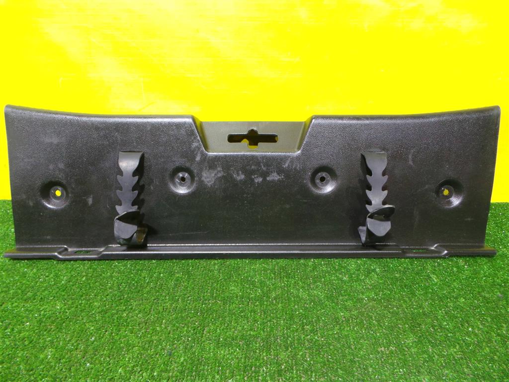 Chevrolet Aveo (T300) 2011 для Накладка замка багажника