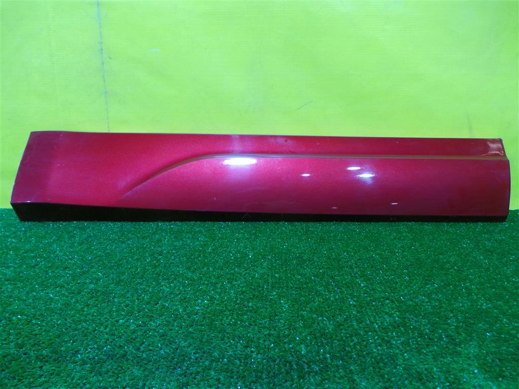 Audi Q5 (8R) 2008 для Накладка двери задней правой