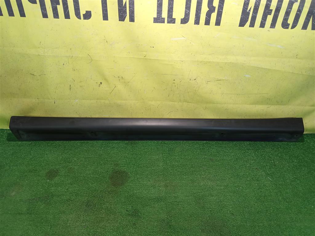 Mitsubishi Outlander (GF) 2018 для Накладка порога левая