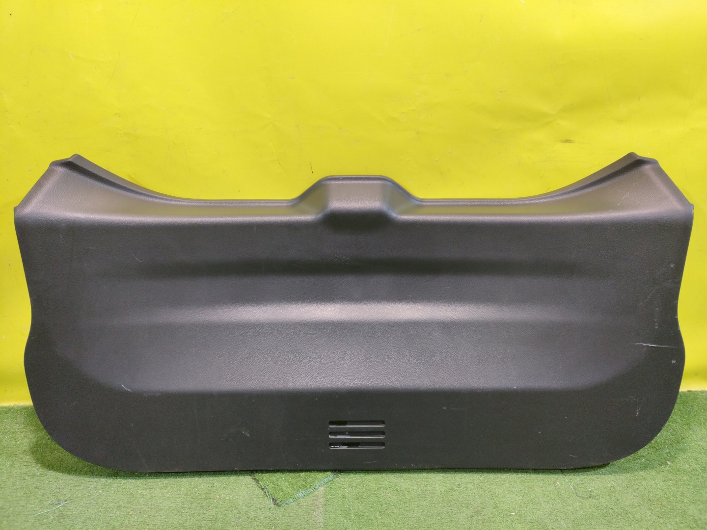 Nissan X-Trail (T32) 2014 для Обшивка двери багажника