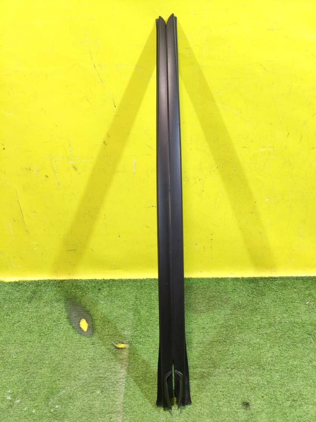 BMW 3 G20 2019 для Молдинг лобового стекла