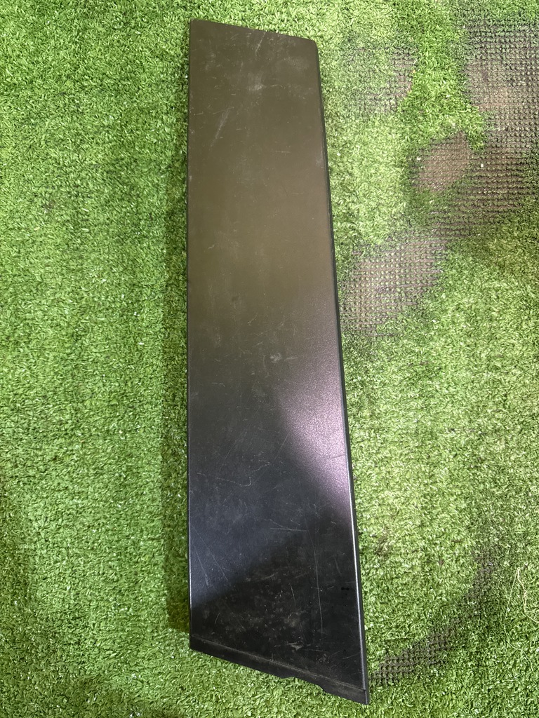 Mazda 3 BM 2013 для Накладка двери передней правой