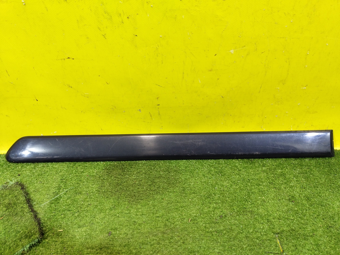 Opel Zafira B 2005 для Накладка двери задней левой