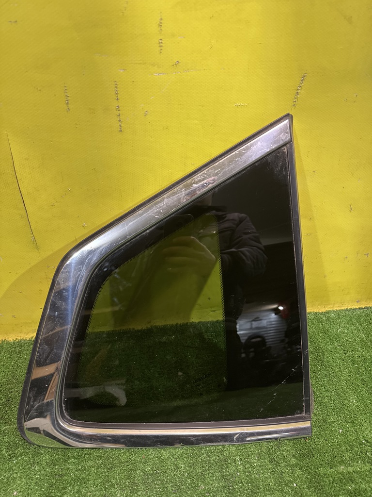 Nissan Qashqai (J11) 2014 для Стекло кузовное глухое правое