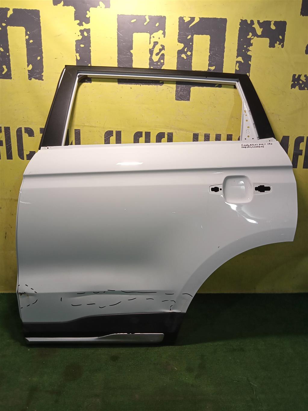 Geely  Atlas Pro 2019 для Дверь задняя левая