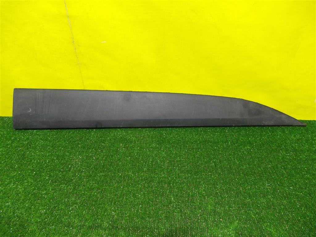 Hyundai ix35 (LM) 2009 для Молдинг передней правой двери