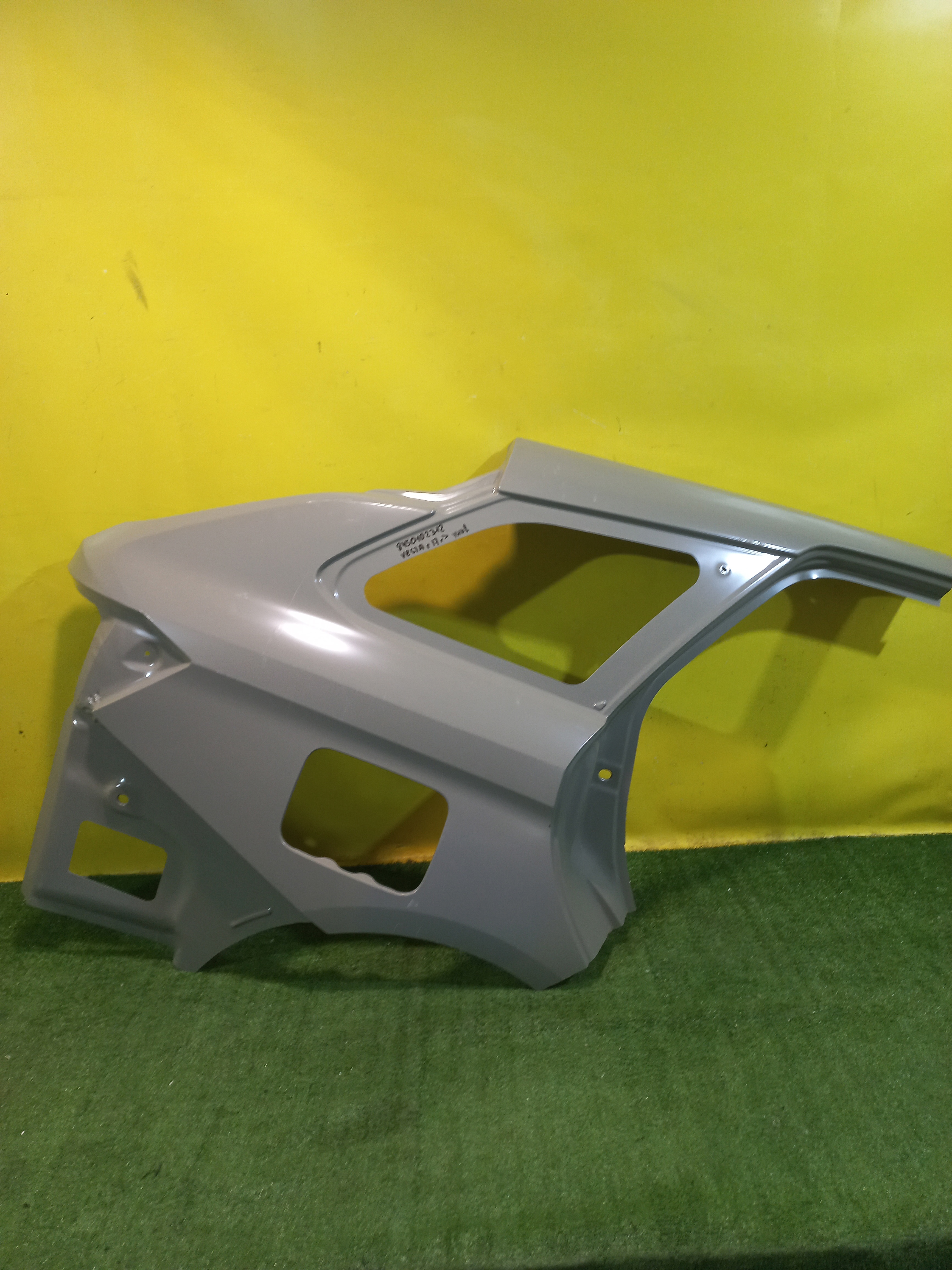 Lada Vesta 2017- для Крыло заднее правое