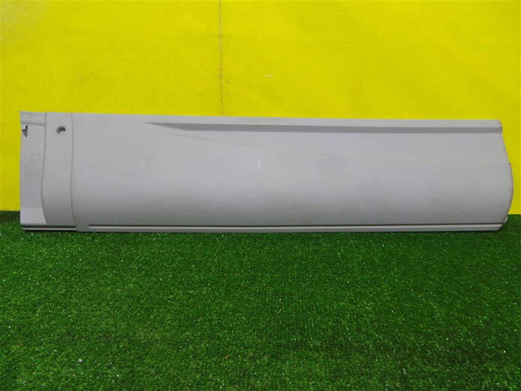 Audi Q7 (4L) 2009 для Накладка двери задней правой