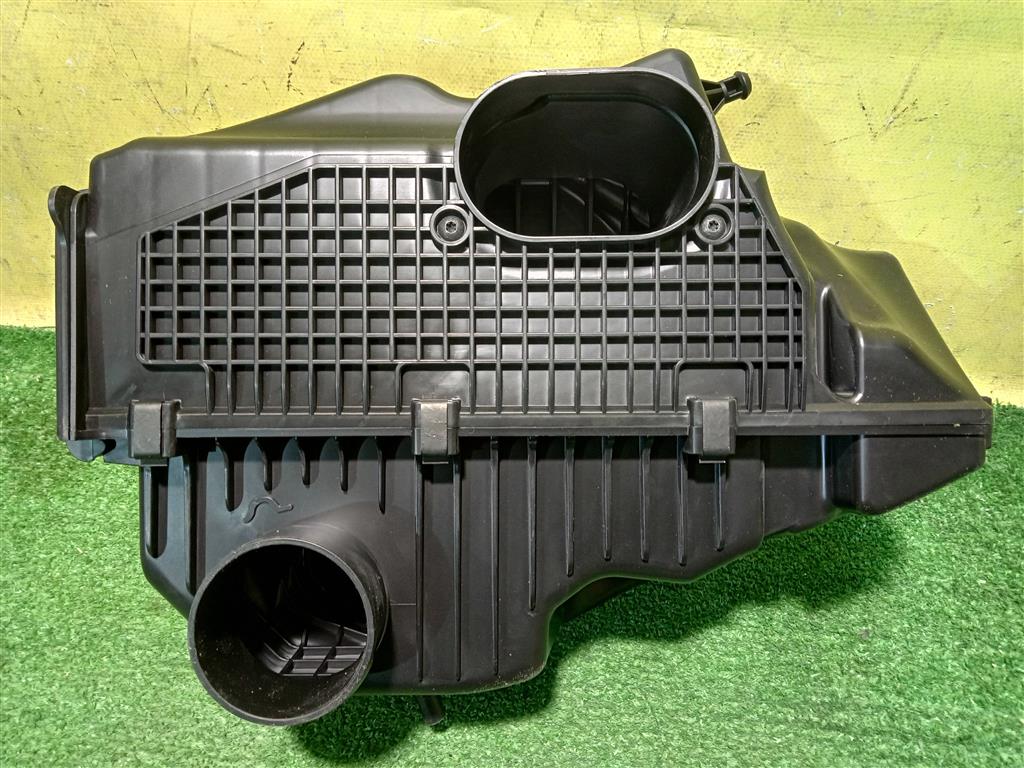 Lada Largus 2012- для Корпус воздушного фильтра