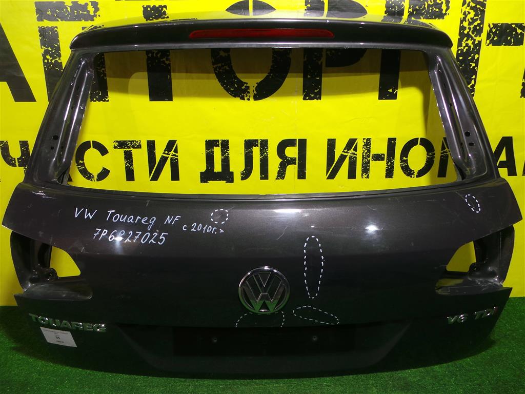 Volkswagen  Touareg NF 2010 для Дверь багажника