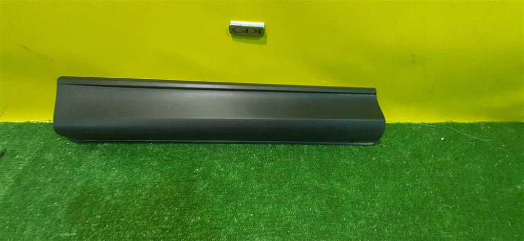 Mazda CX-5 KF 2017 для Накладка двери задней правой