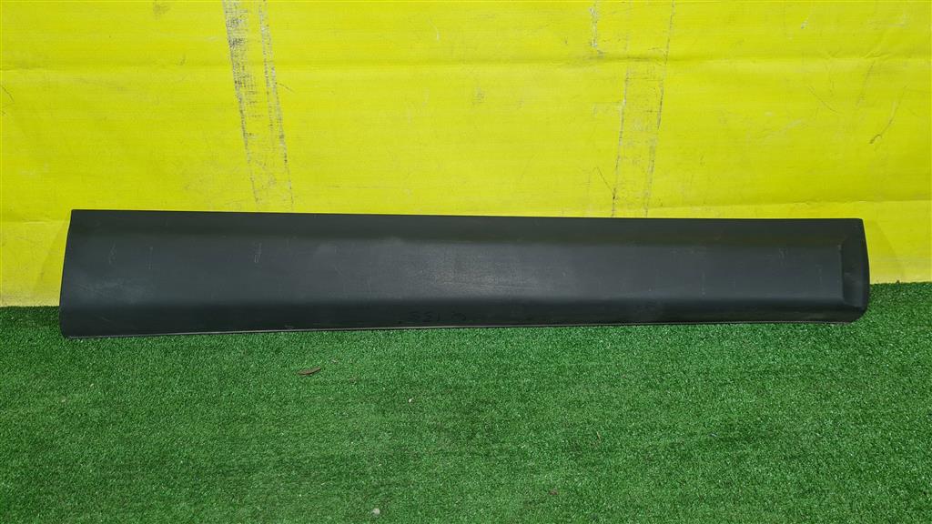 Nissan Qashqai (J11) 2014 для Молдинг заднего бампера центральный