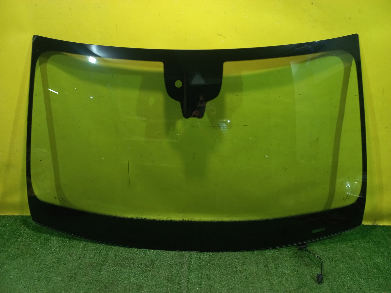 MERСEDES BENZ GLE-Class (W167) 2018 для Стекло лобовое (ветровое)