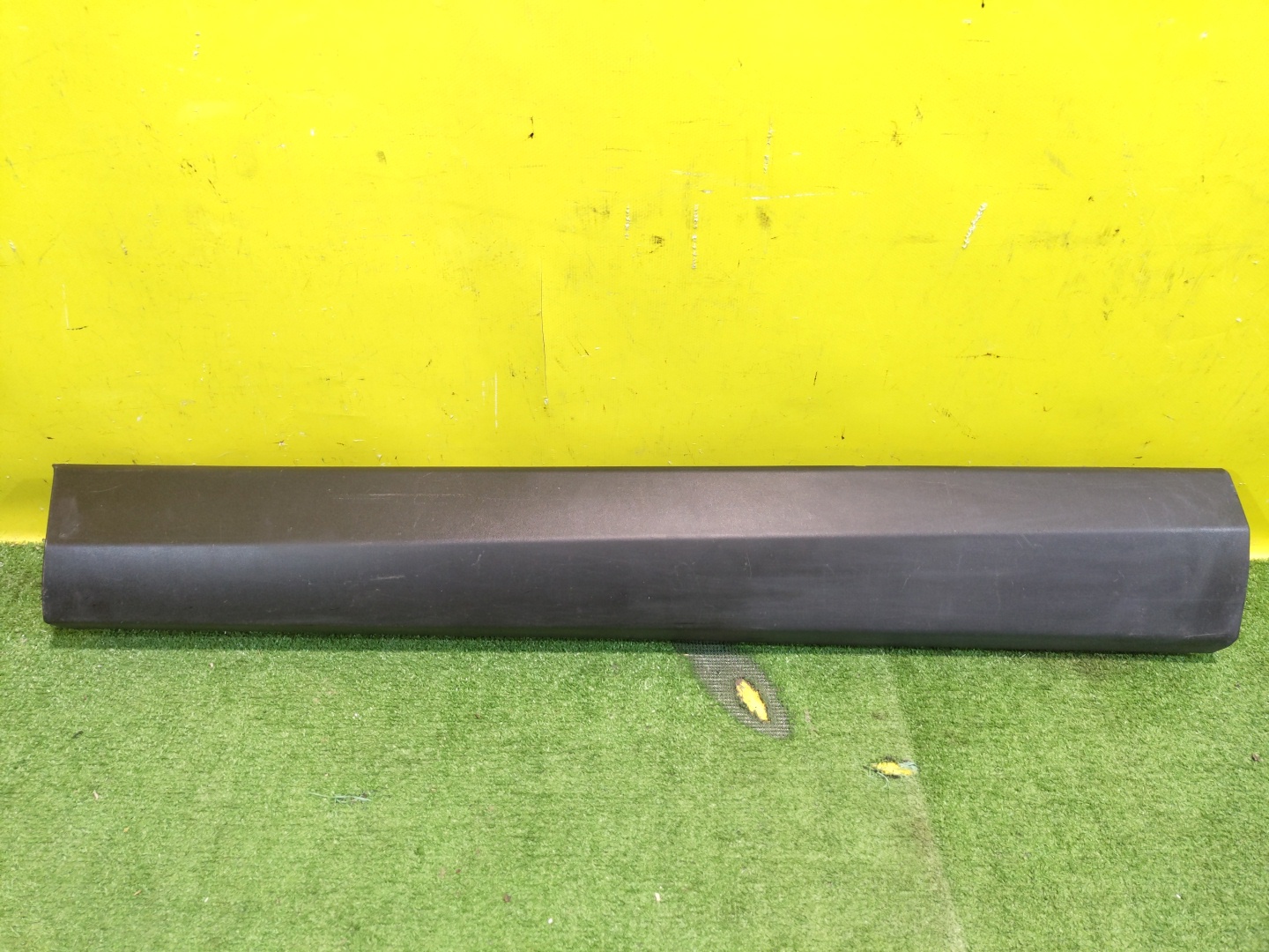 Toyota RAV4 2015 для Накладка двери передней левой