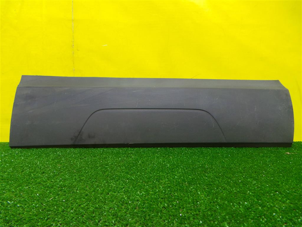 Audi Q3 (8U) 2012  для Накладка двери задней правой