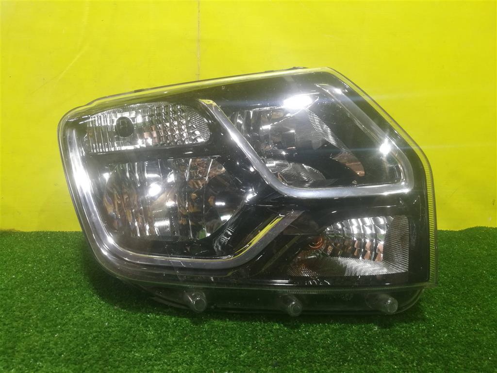 Renault Duster 2015 для Фара правая