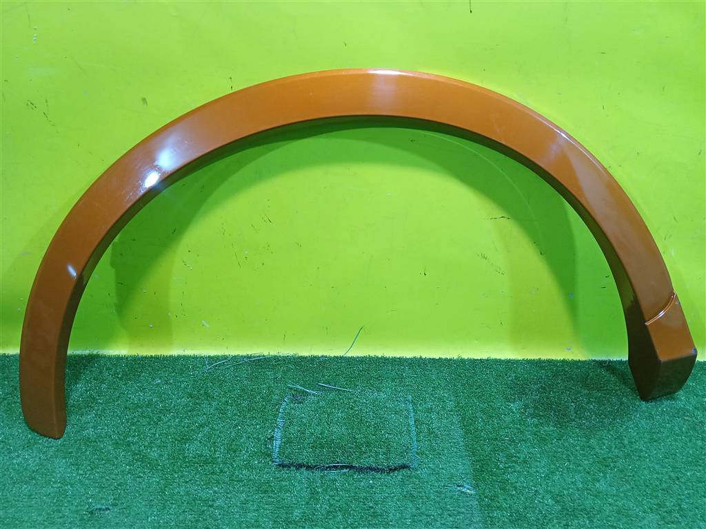 Audi Q3 (8U) 2012  для Арка заднего крыла правая