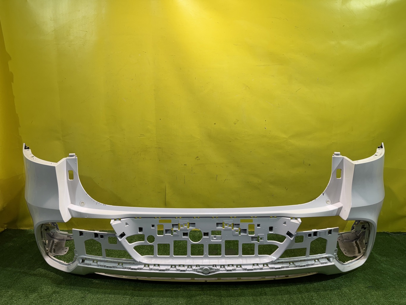 Genesis G70 (IK) 2020- для Бампер задний