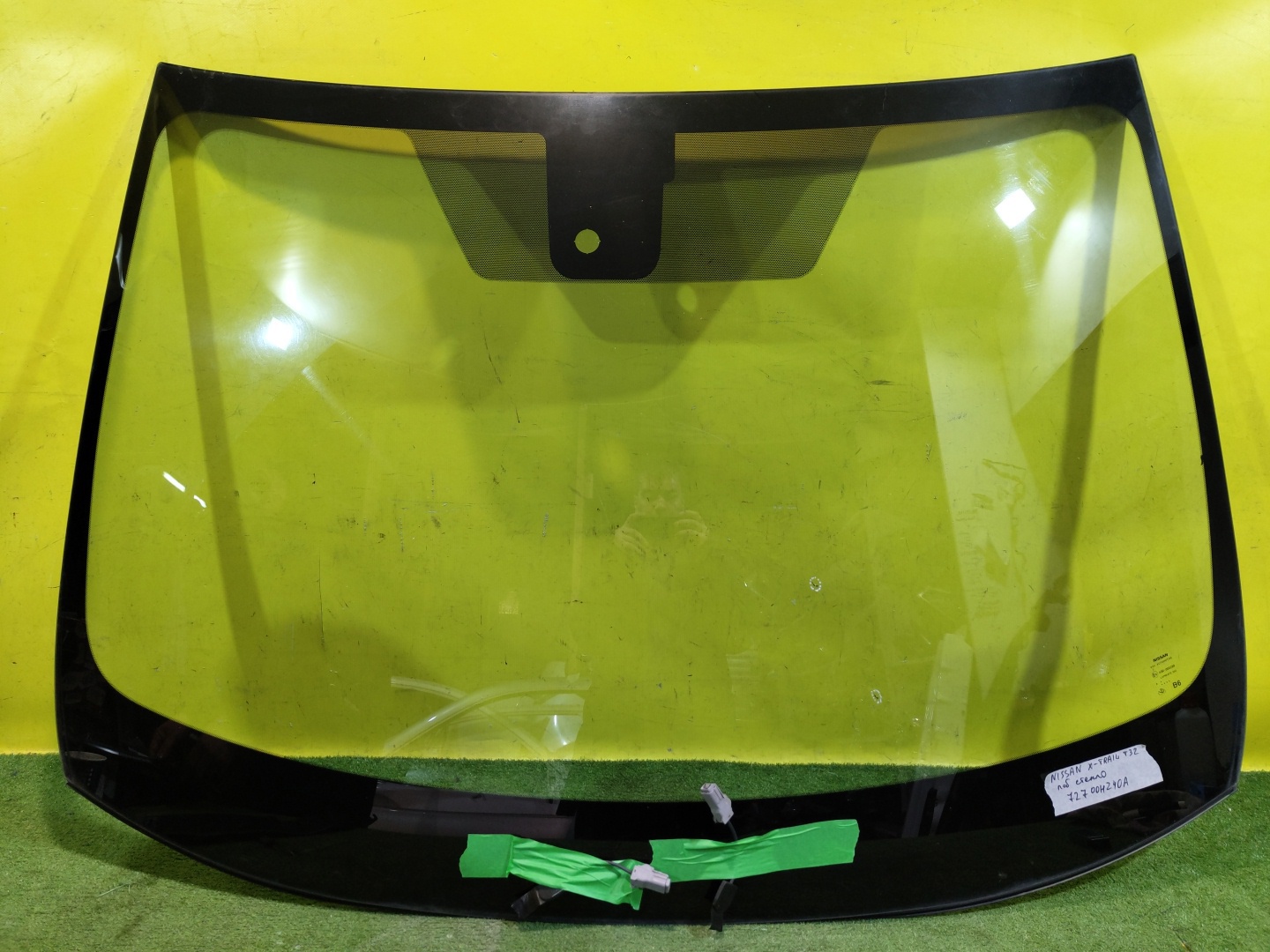 Nissan X-Trail (T32) 2014 для Стекло лобовое (ветровое)