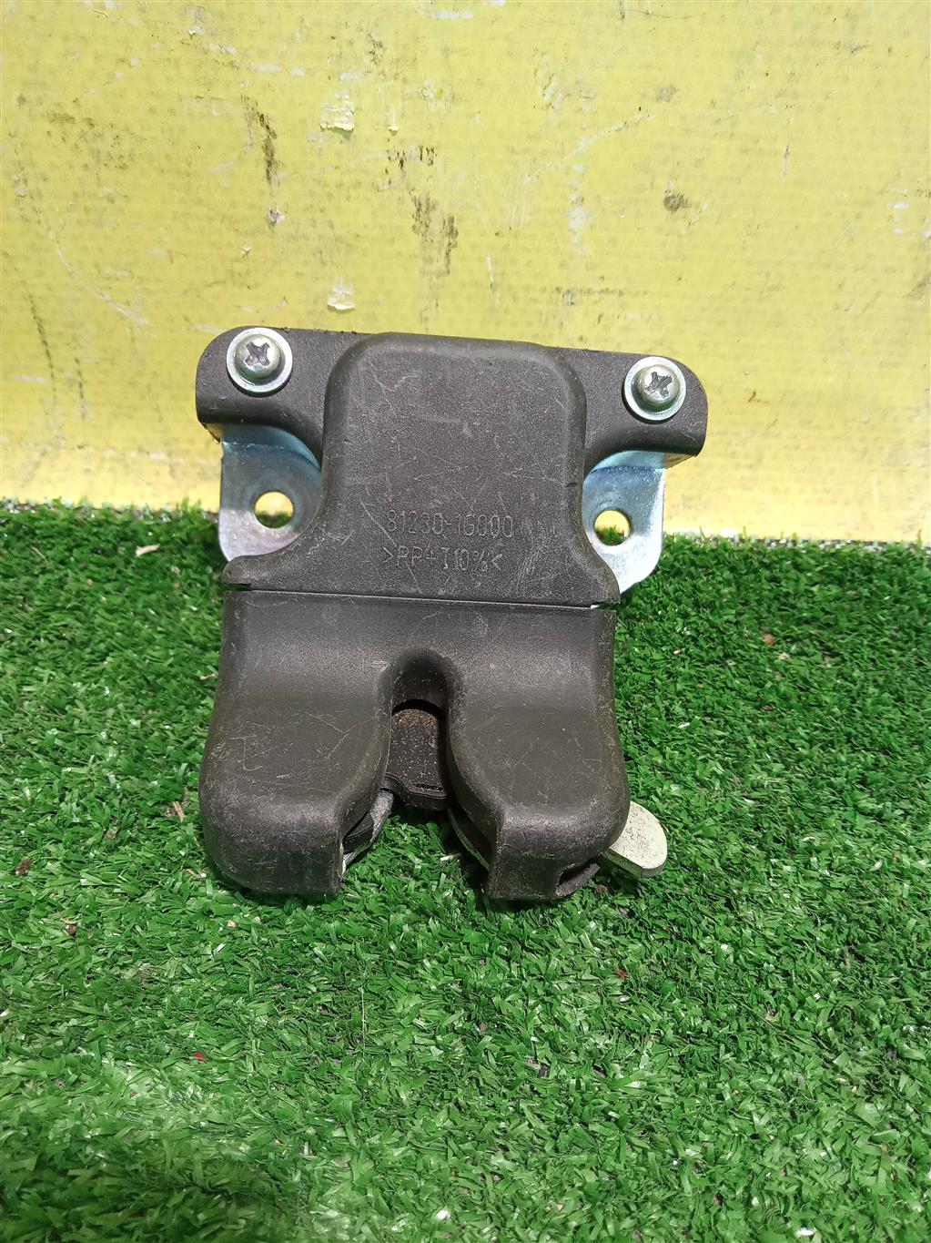 Kia RIO 2 JB 2005 для Замок багажника