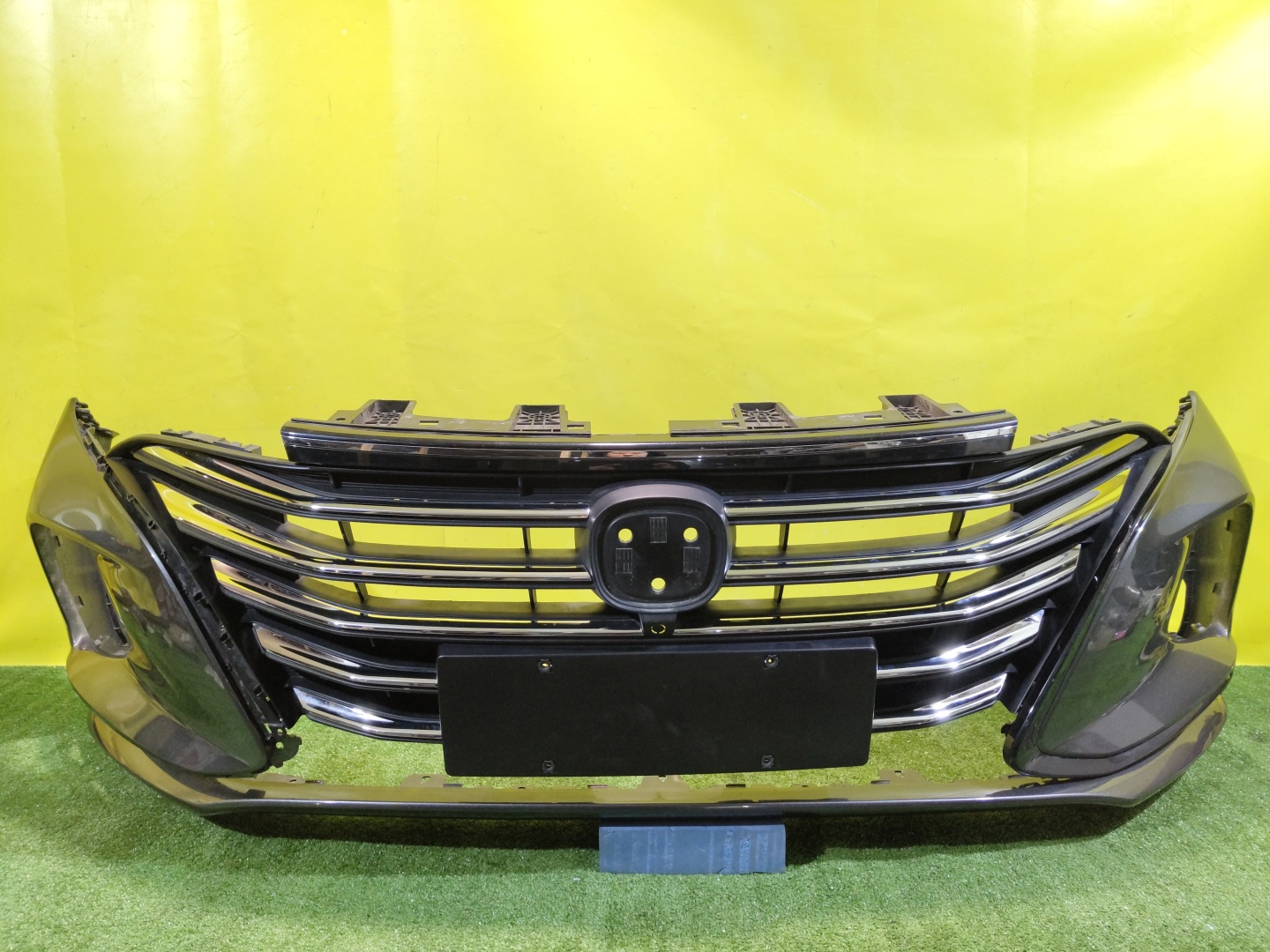 Changan EADO Plus 2019 для Бампер передний