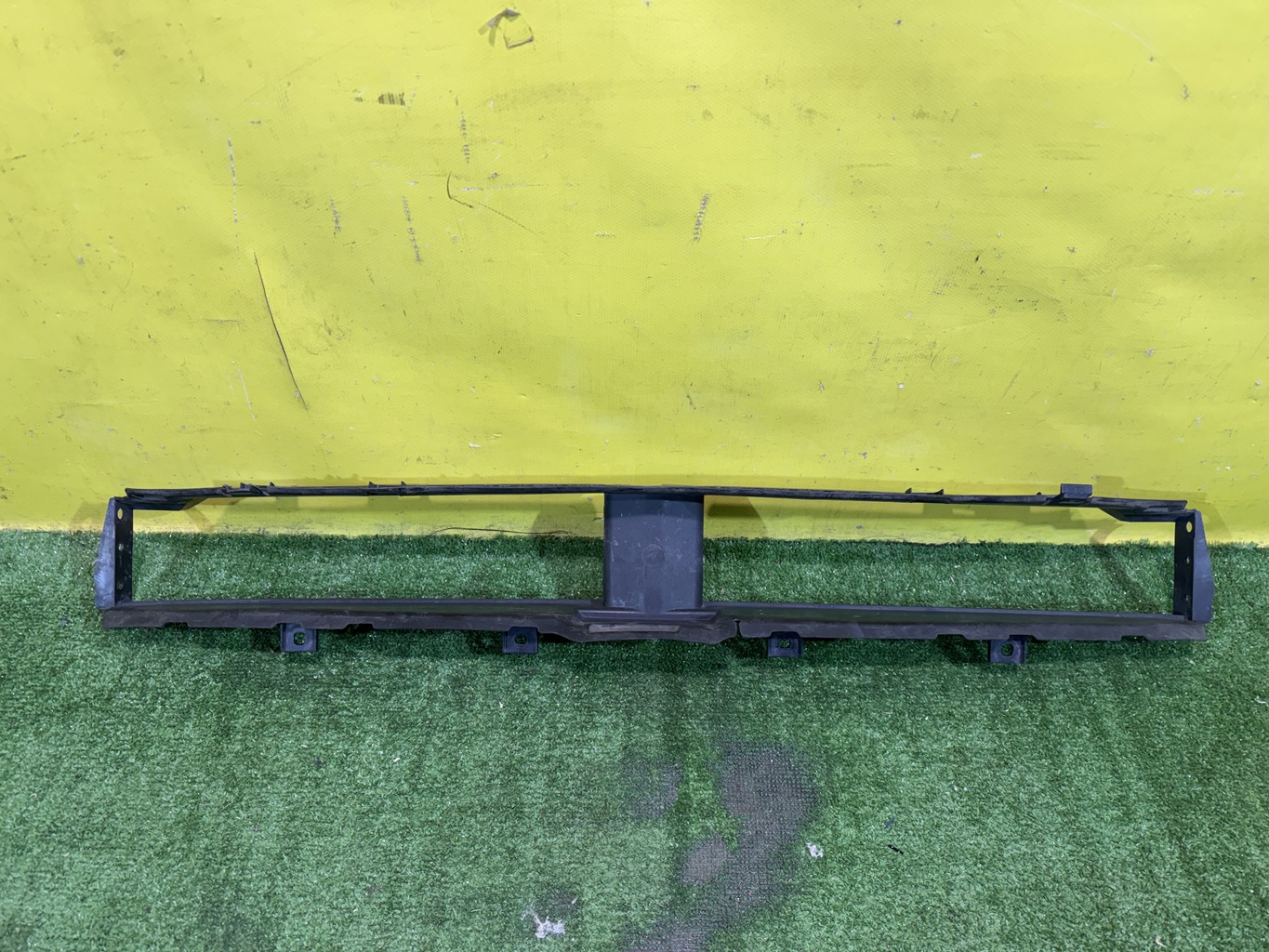 BMW 5 G30 2016 для Воздуховод радиатора