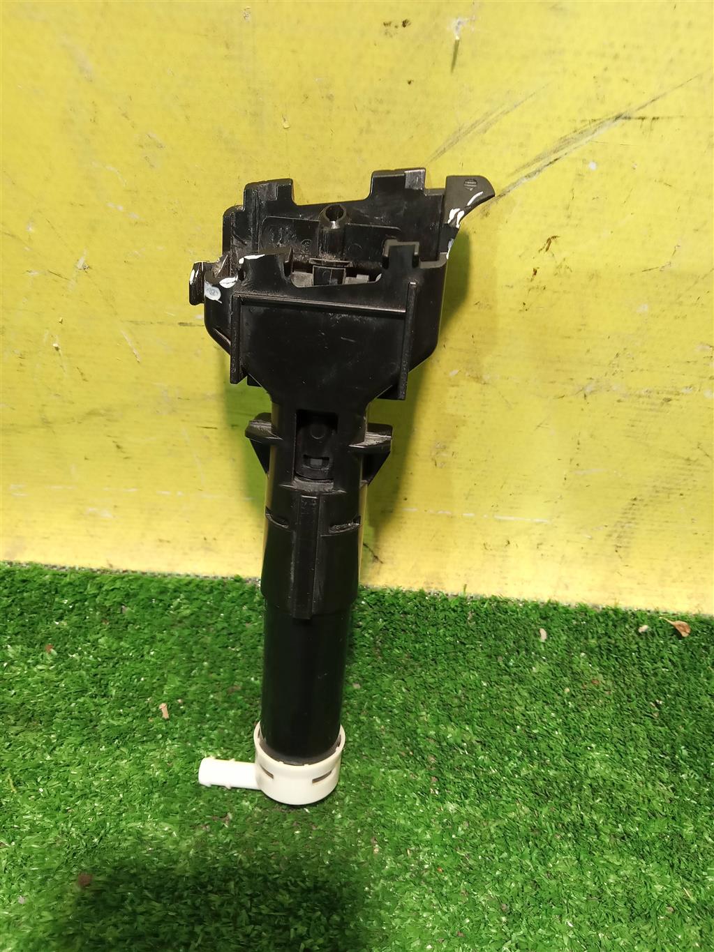 Mazda CX-5 KE 2011 для Форсунка омывателя фары