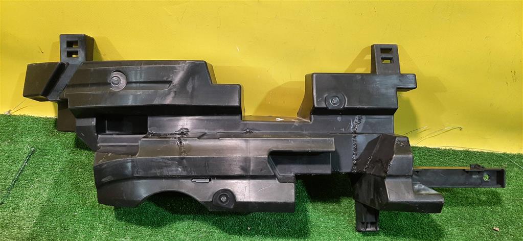 Renault Arkana 2018 для Наполнитель заднего бампера