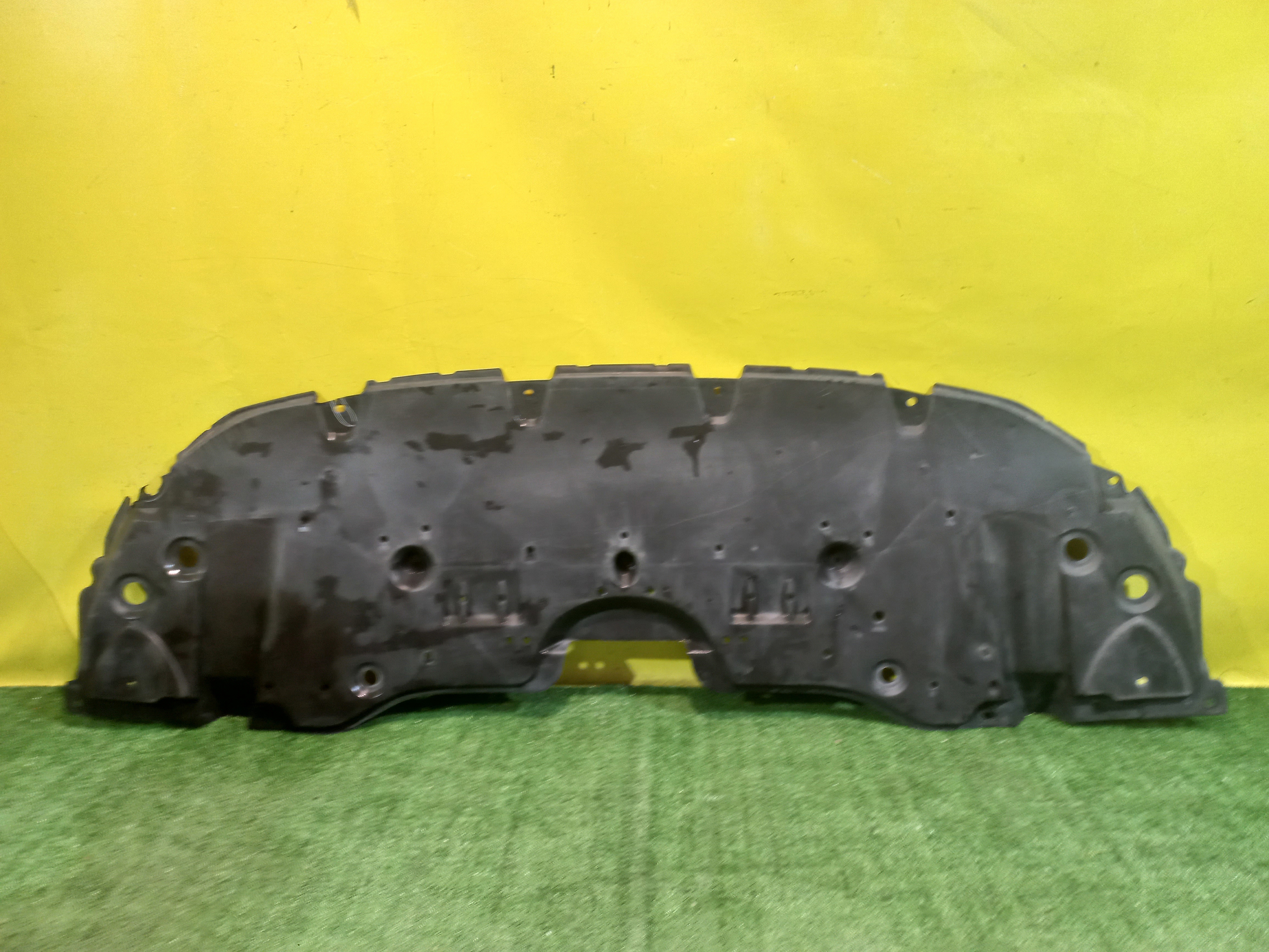 Toyota Camry V70 2017 для Пыльник переднего бампера