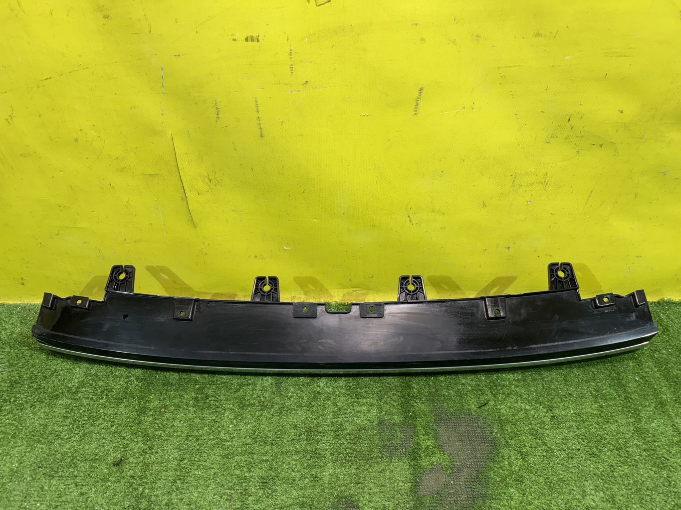 МОСКВИЧ  6 2023 для Решетка радиатора