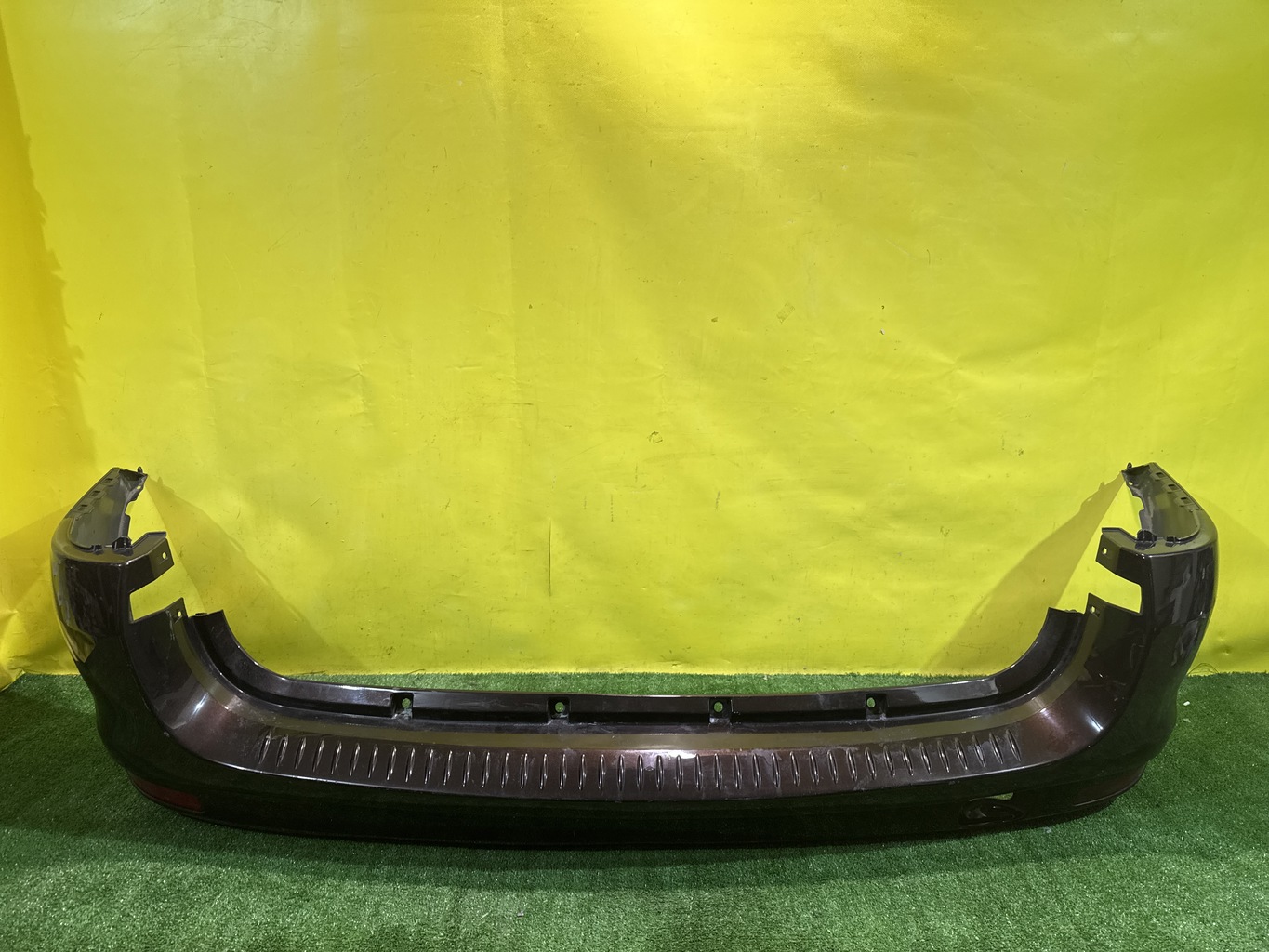 Lada Largus 2012- для Бампер задний