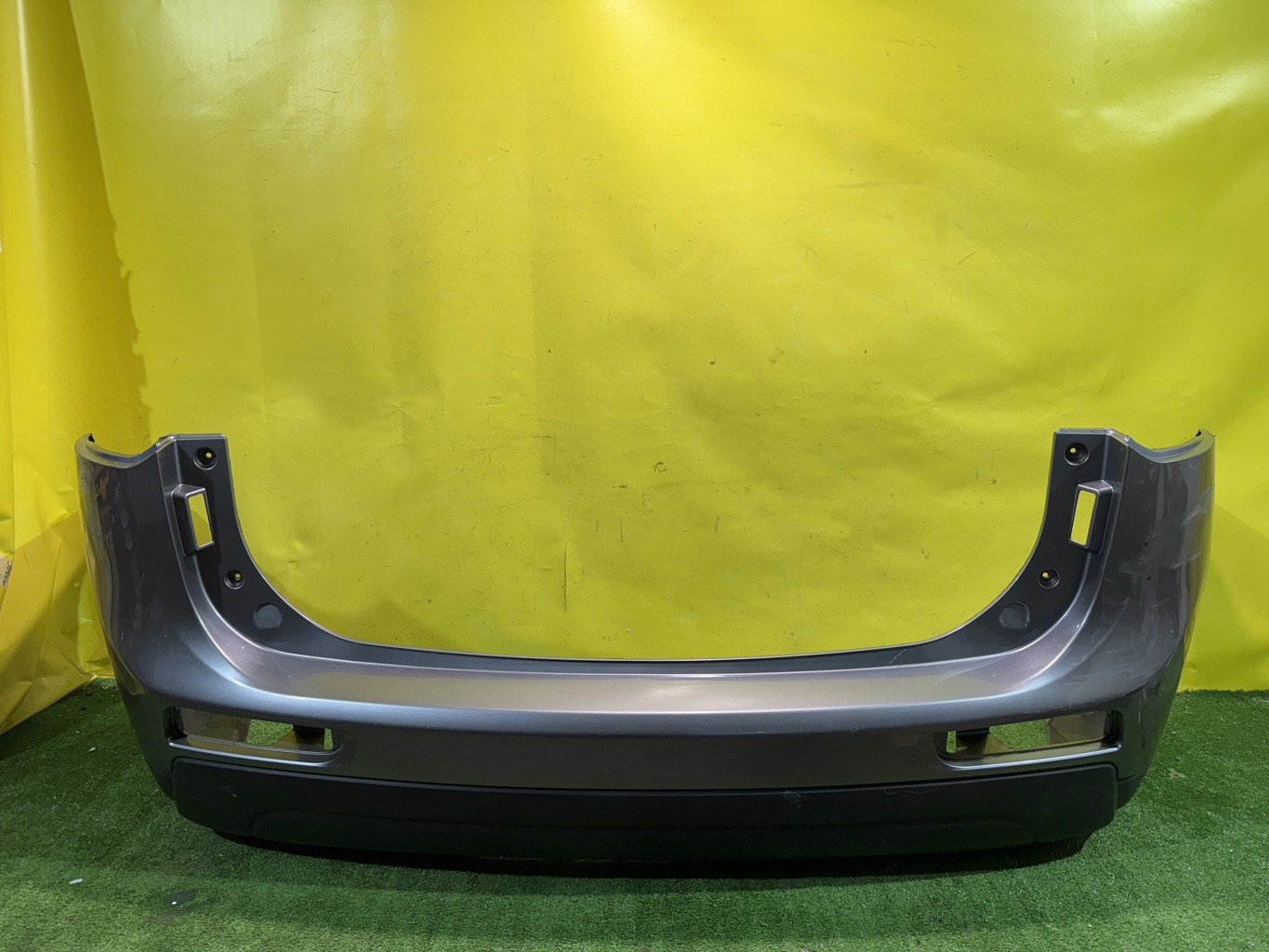 Mitsubishi Outlander (GF) 2012 для Бампер задний