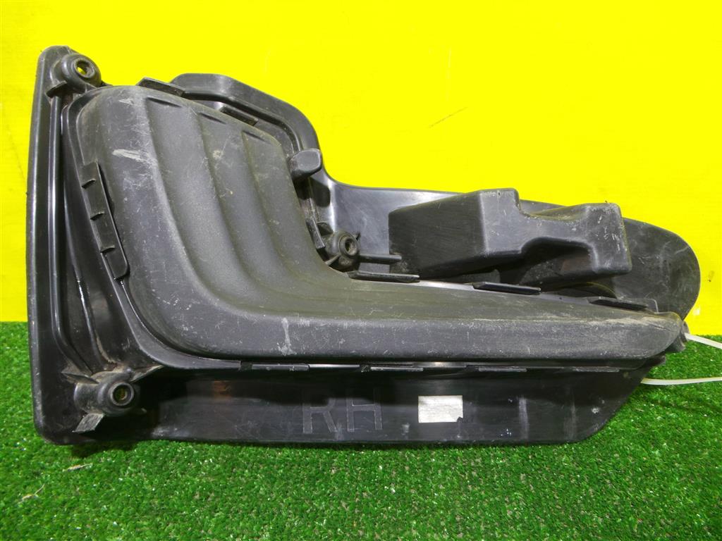 Kia RIO 3 QB 2011 для Решетка в бампер правая