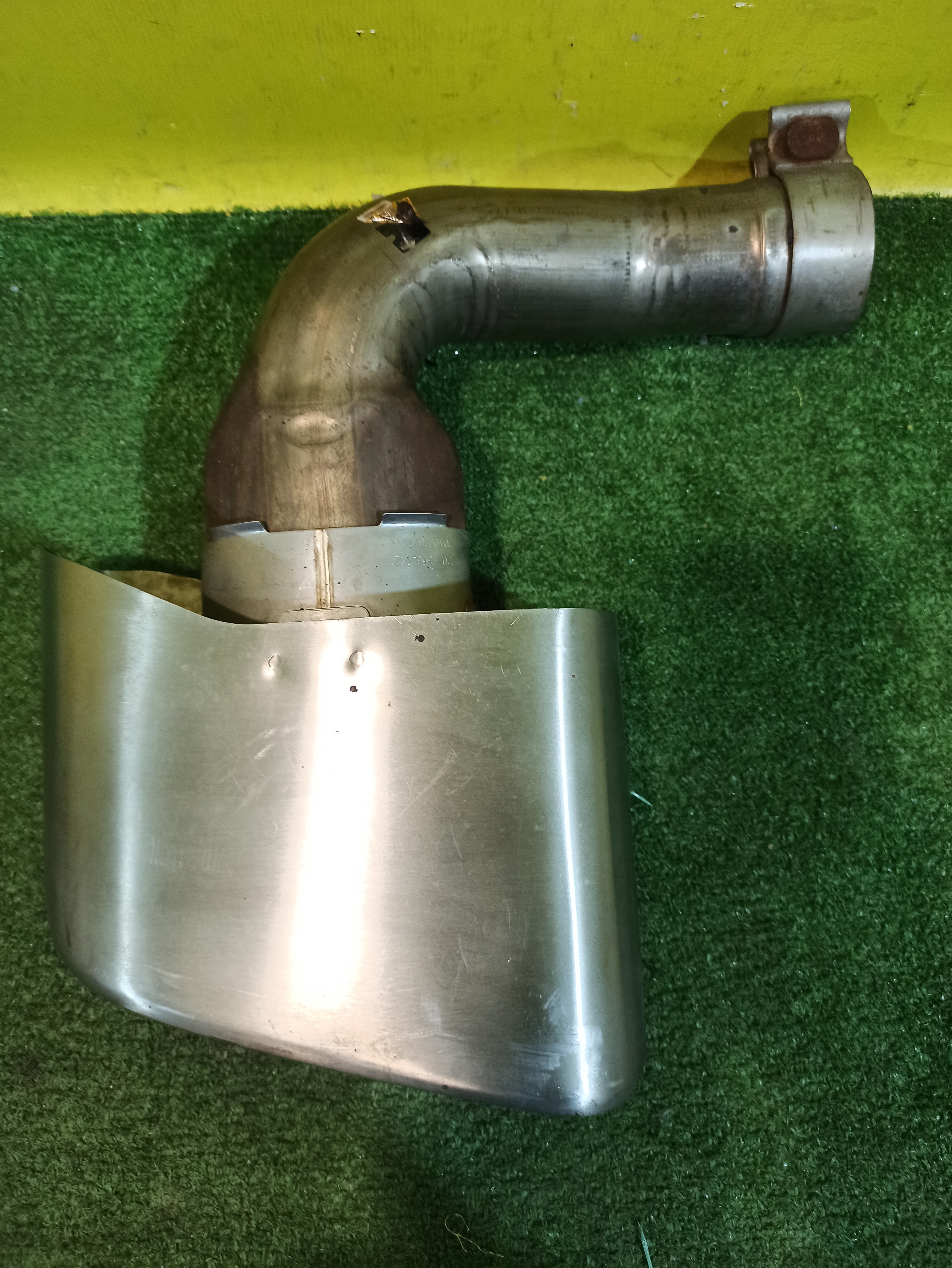 Porsche  Cayenne 3 PO536 2017 для Насадка глушителя левая