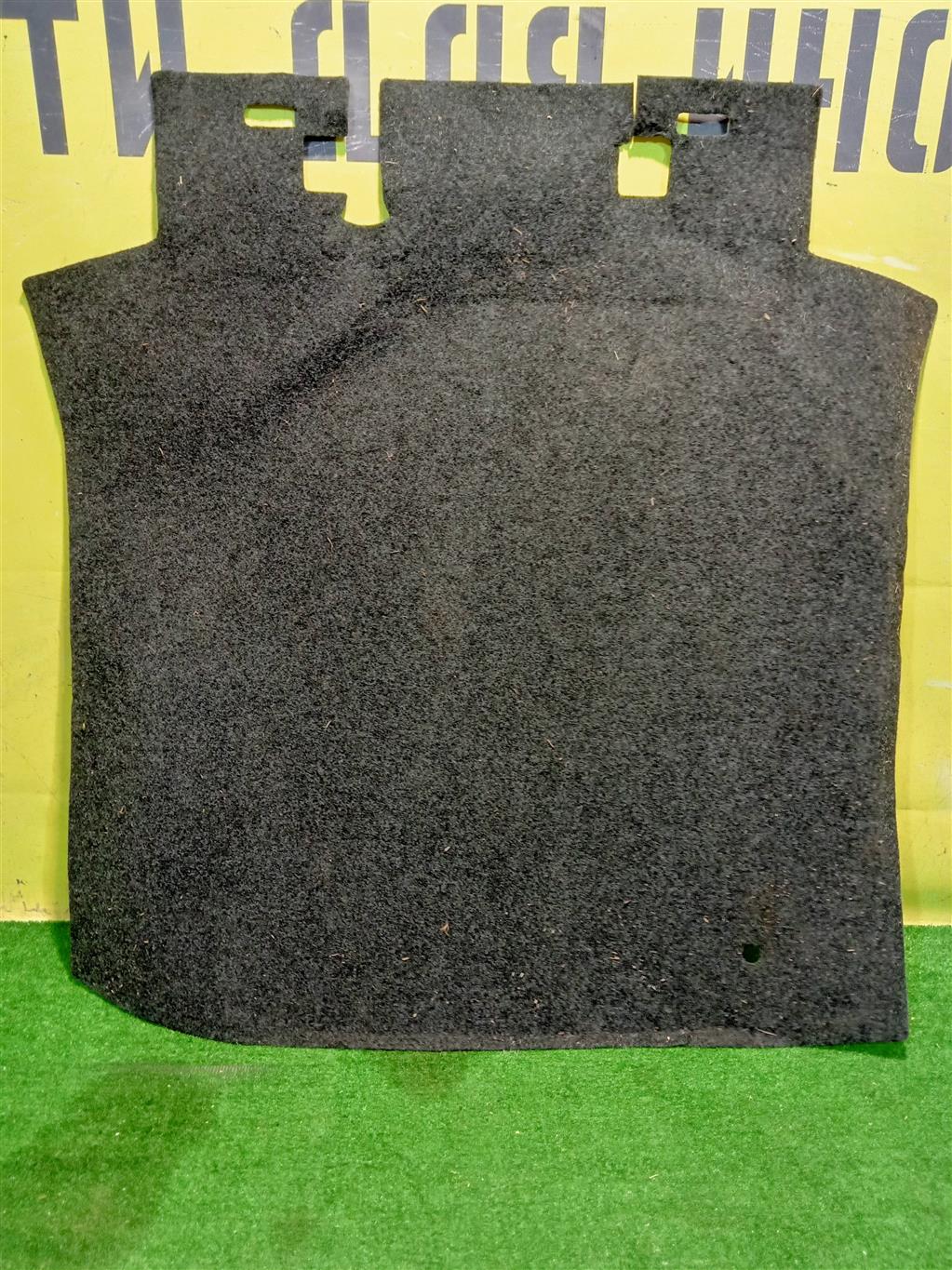 Volkswagen  Polo (Sed RUS) 2011 для Пол багажника