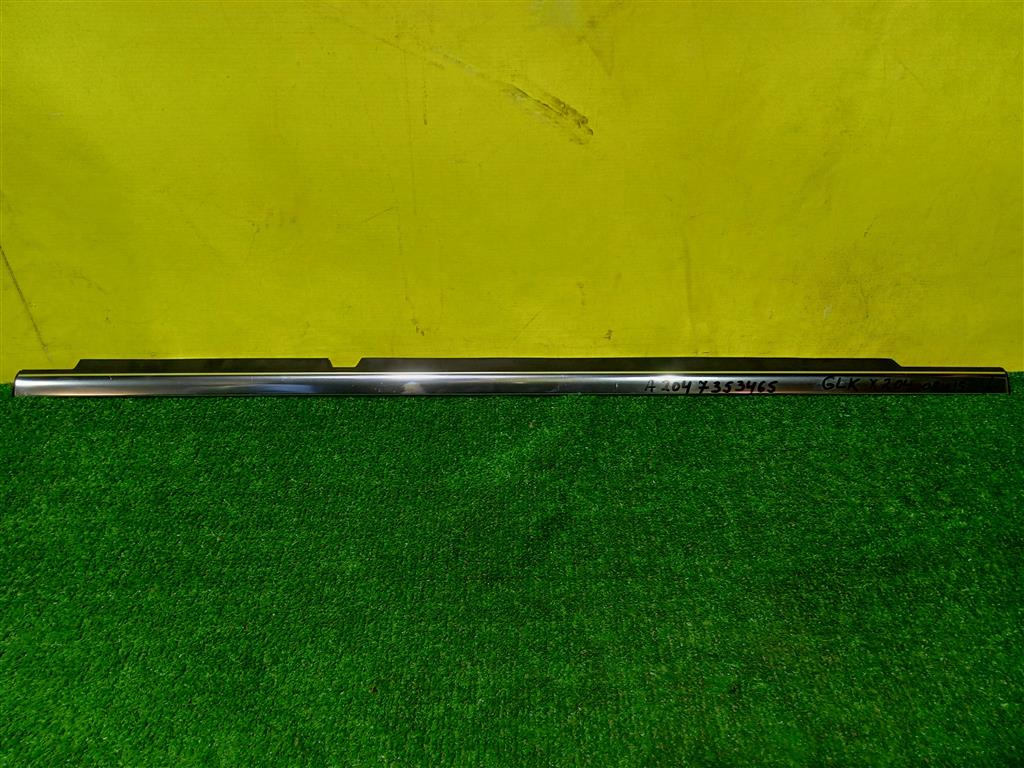 MERСEDES BENZ GLK-Class (X204) 2008 для Накладка стекла заднего правого