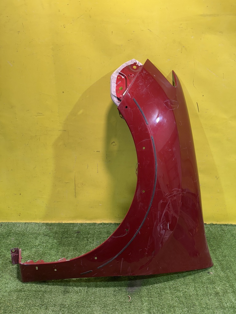 Renault Sandero Stepway 2014 для Крыло переднее левое