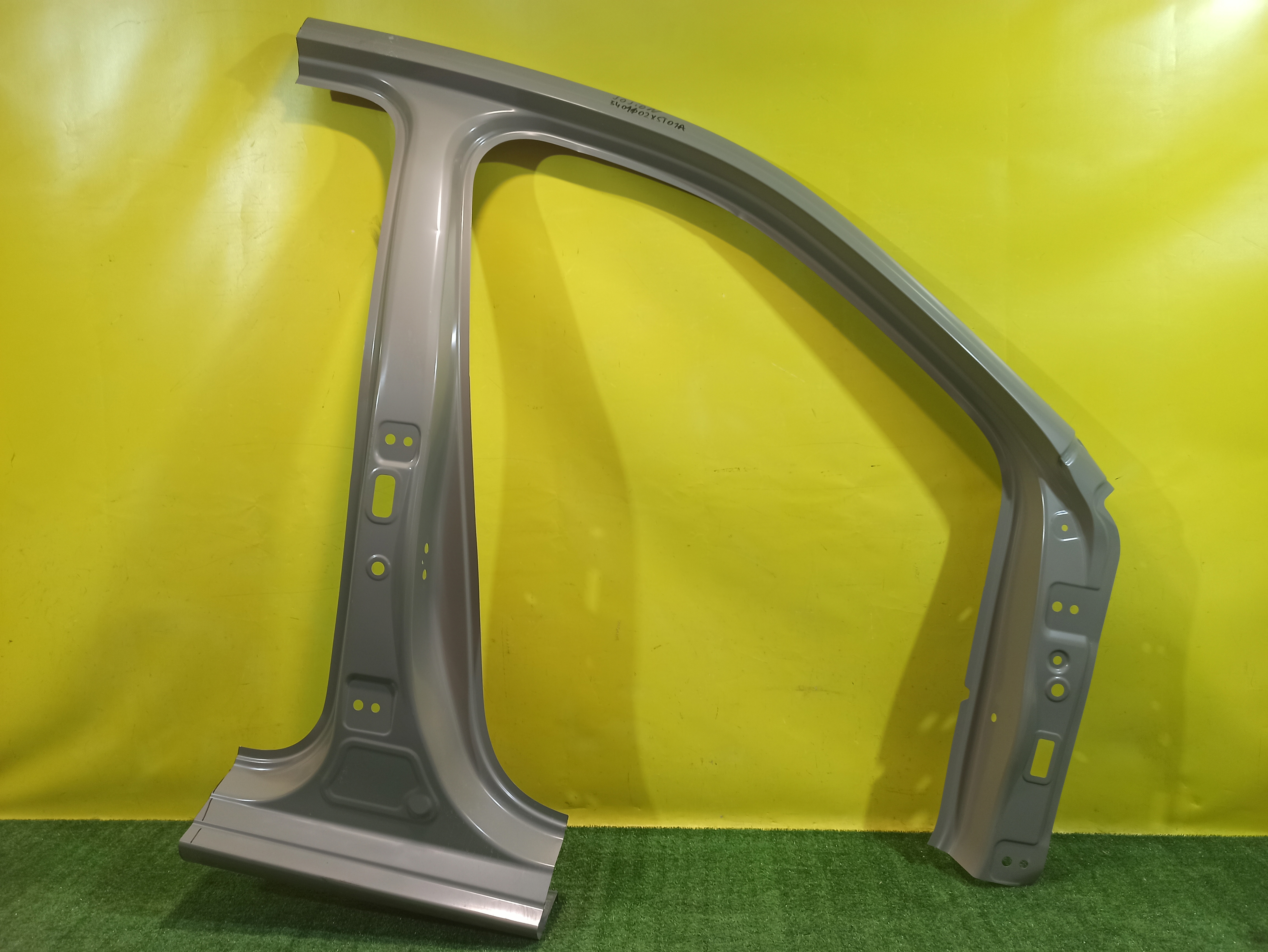 Haval (Хавал) Jolion 2020 для Боковина кузова правая