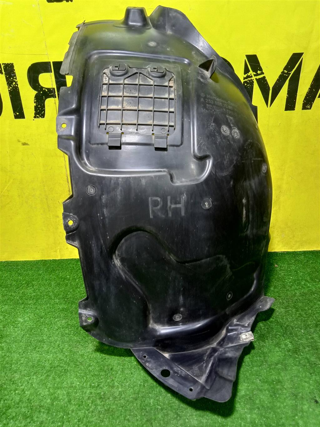 MERСEDES BENZ GLC-Class (X253) 2015 для Локер передний правый