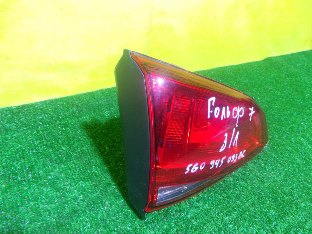 Volkswagen  Golf VII 2012 для Фонарь задний внутренний левый