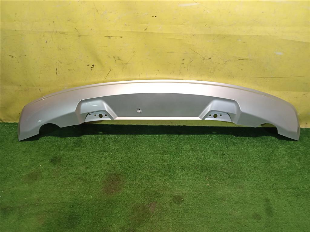 Volvo XC40 2017 для Накладка заднего бампера