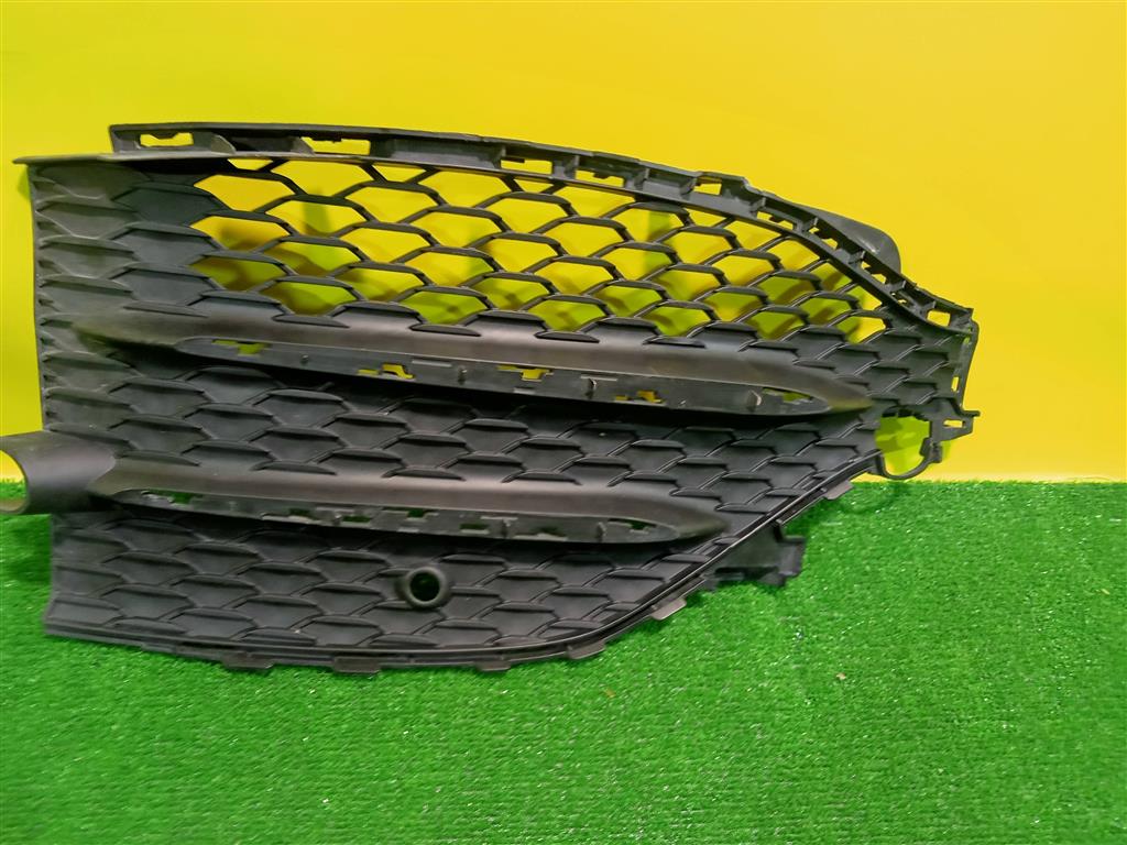 MERСEDES BENZ GLE-Class (W167) 2018 для Решетка в бампер правая