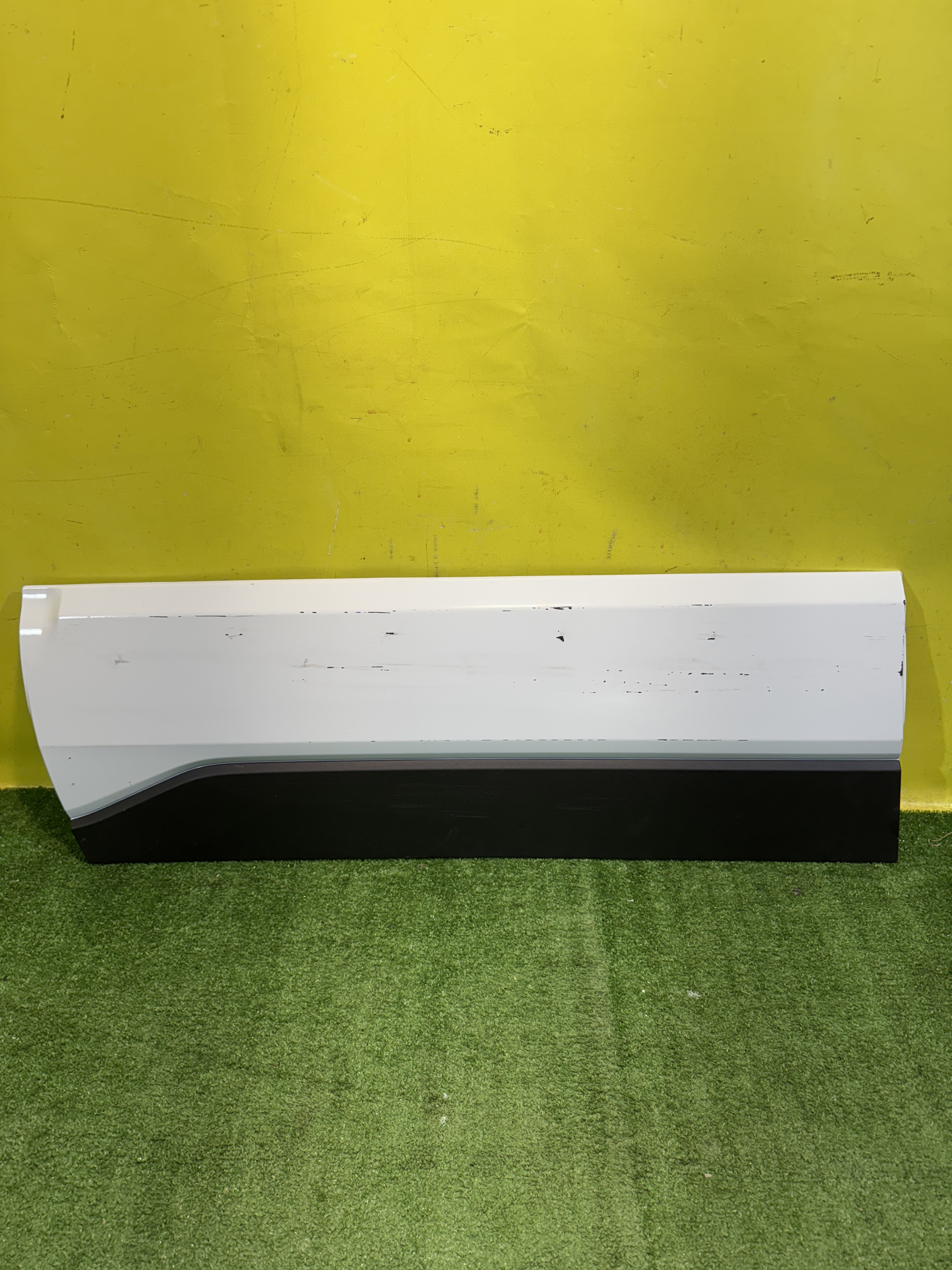 Lada Niva Travel 2020- для Накладка двери передней левой