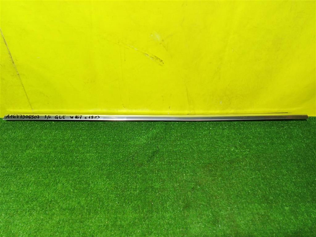 MERСEDES BENZ GLE-Class (W167) 2018 для Накладка стекла заднего левого