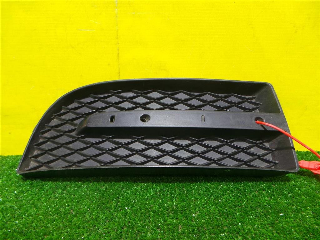 Chevrolet Aveo (T250) 2005 для Решетка в бампер правая