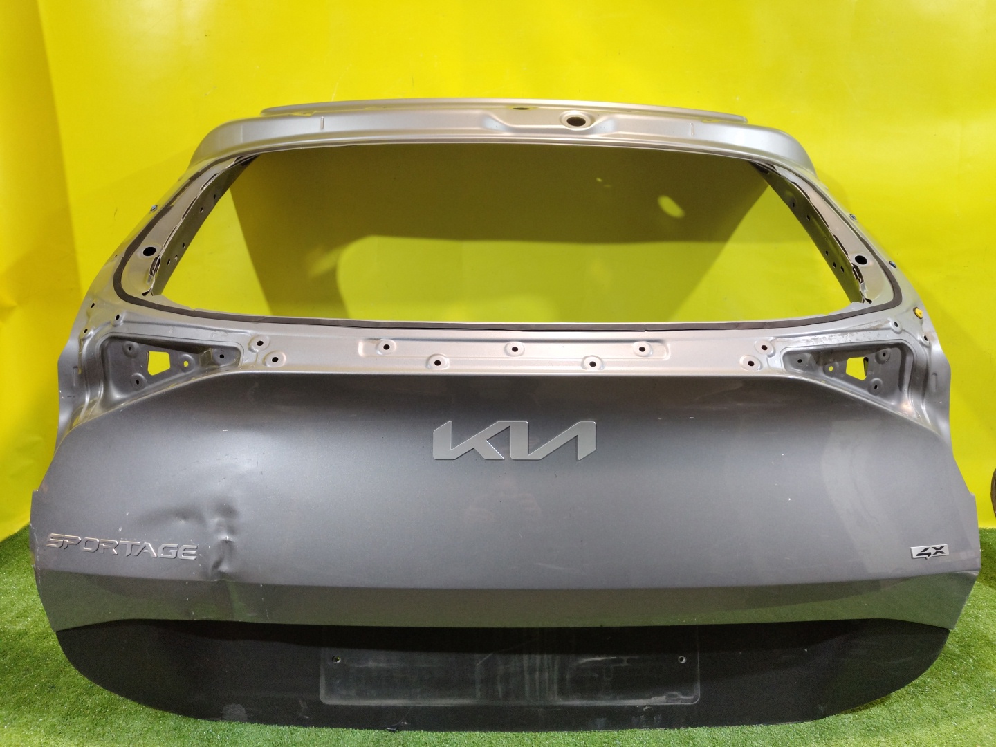 Kia Sportage 5 NQ5 2021 для Дверь багажника