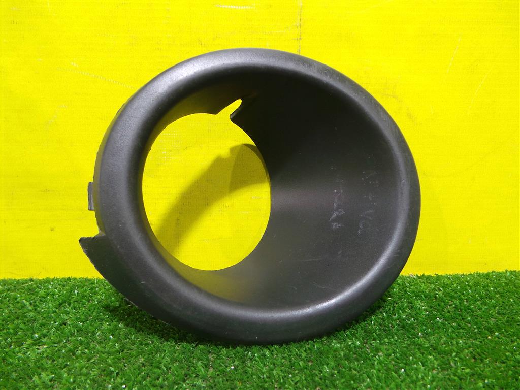 Chevrolet Captiva (C100) 2006 для Решетка в бампер правая