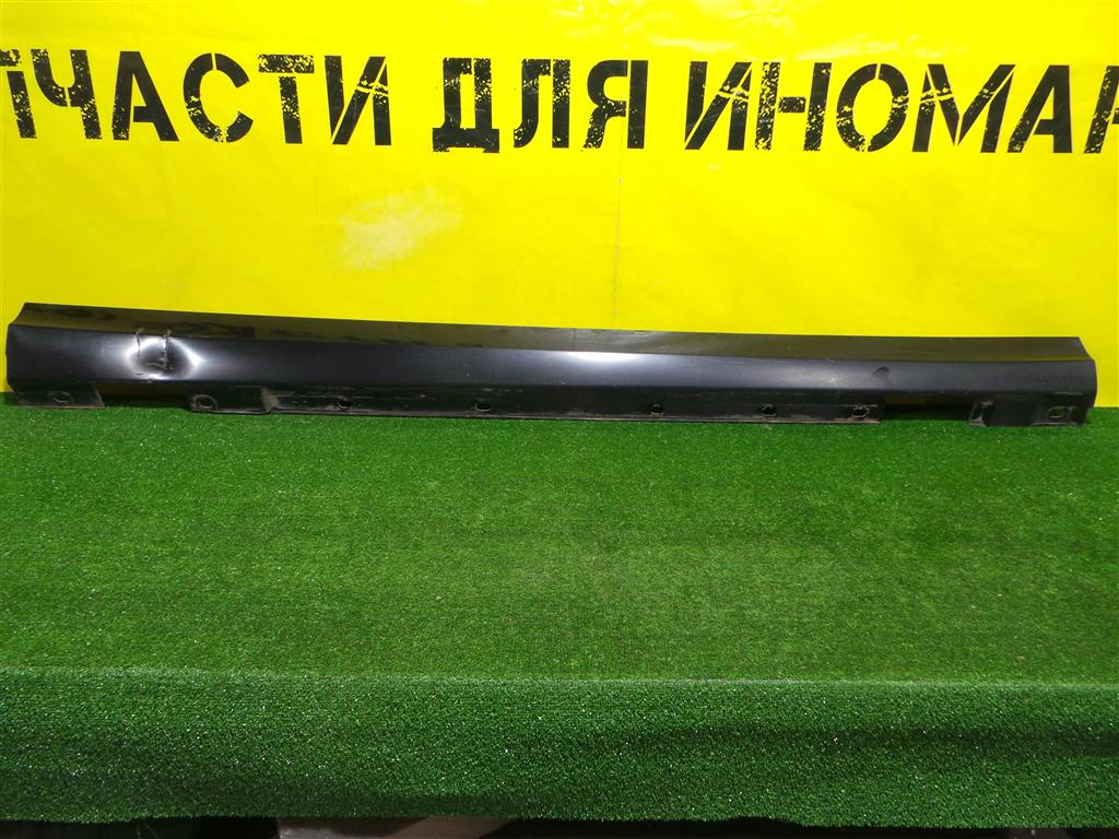 MERСEDES BENZ C-Class (W204) 2007 для Накладка порога правая