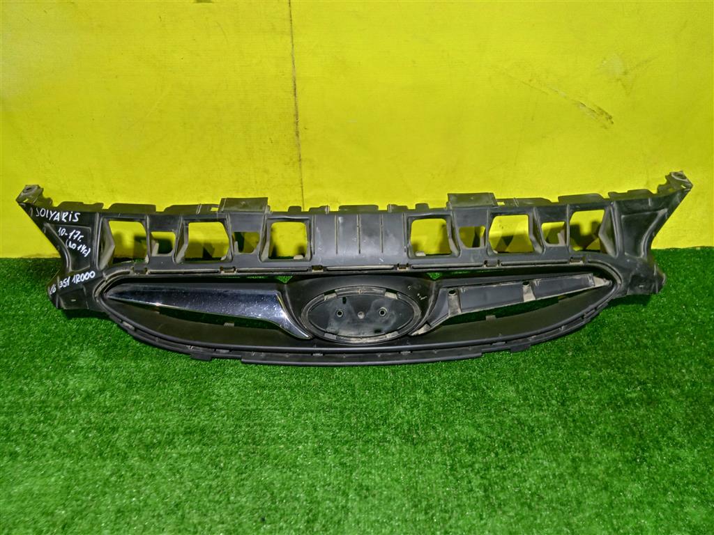 Hyundai Solaris 2010 для Решетка радиатора